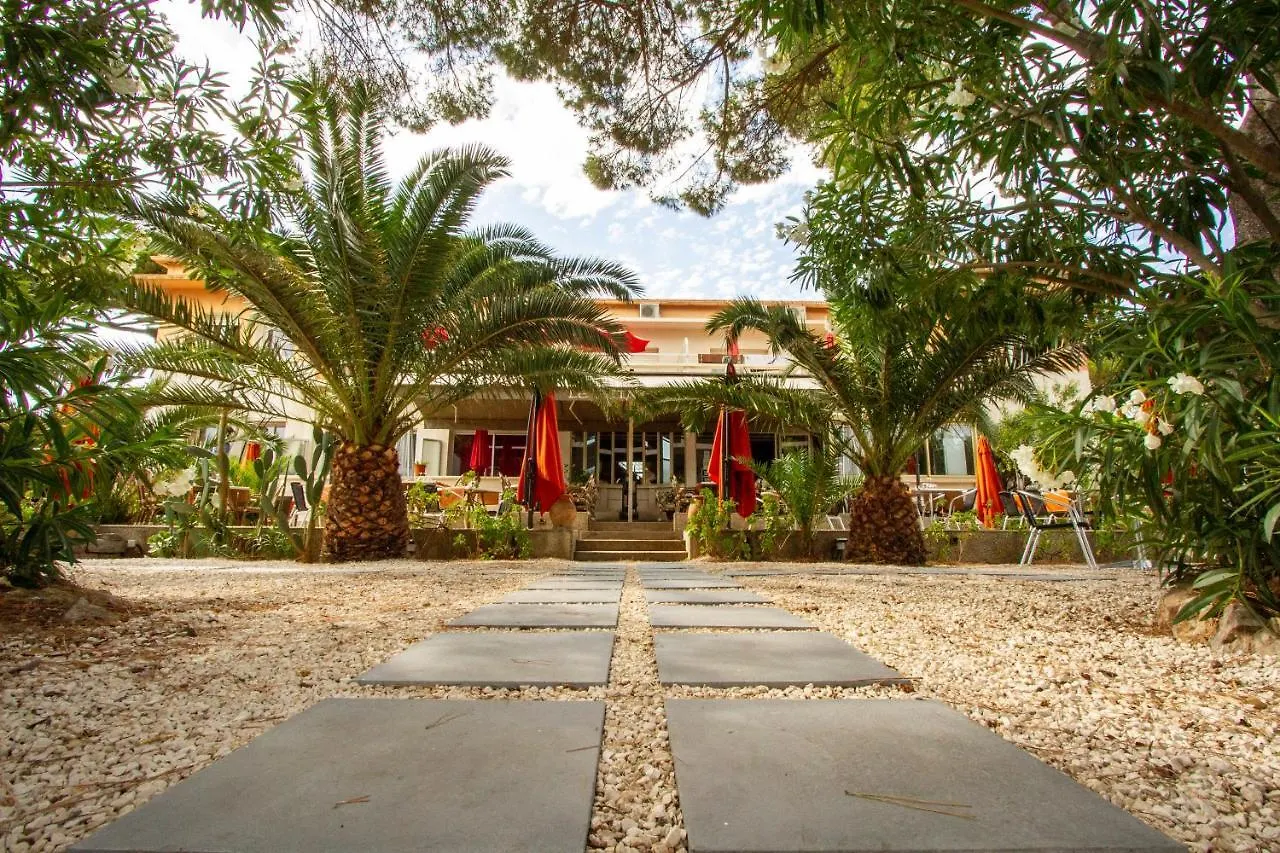 Logis Hotel Restaurant Le Kalliste Hyeres